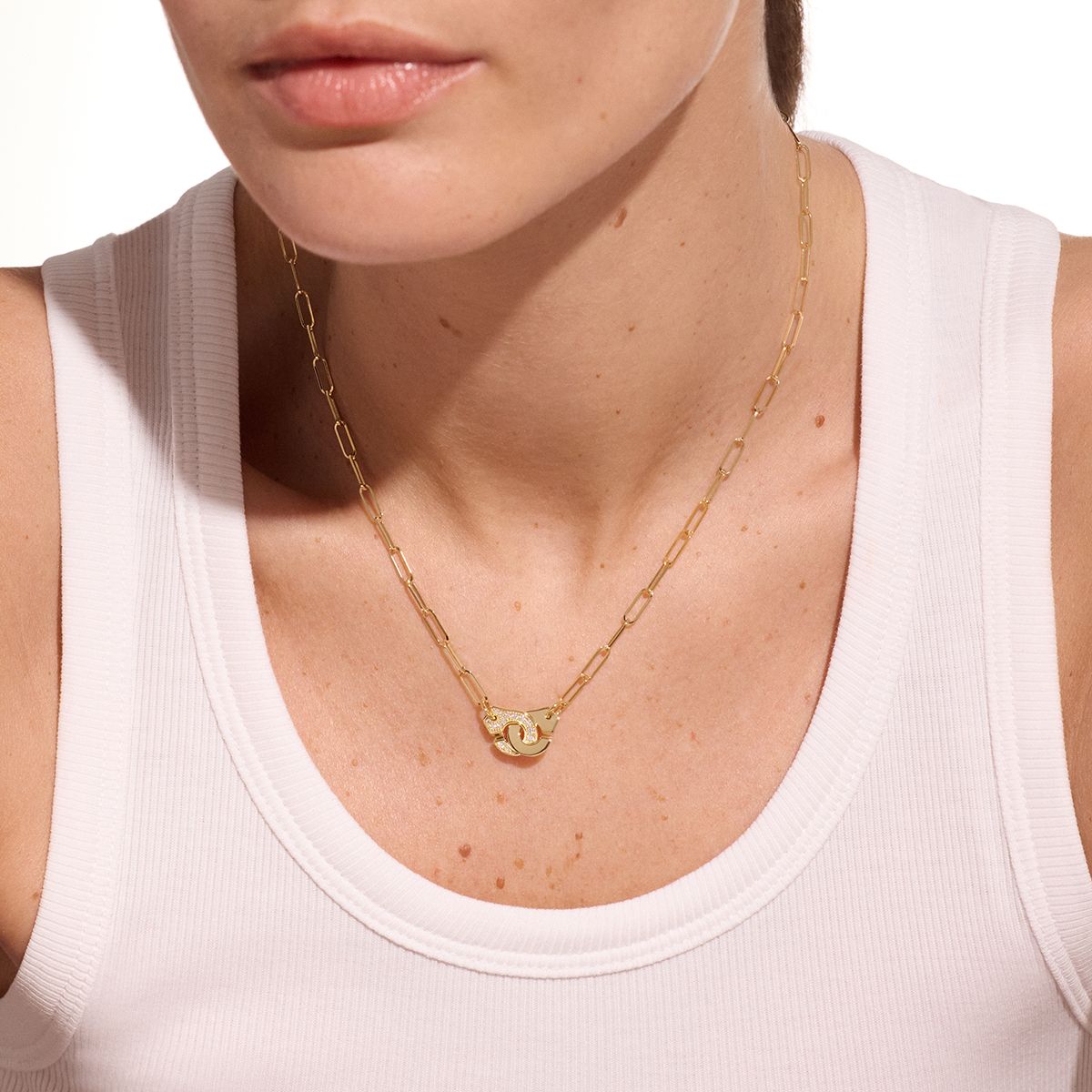 Menottes dinh van R10 necklace
