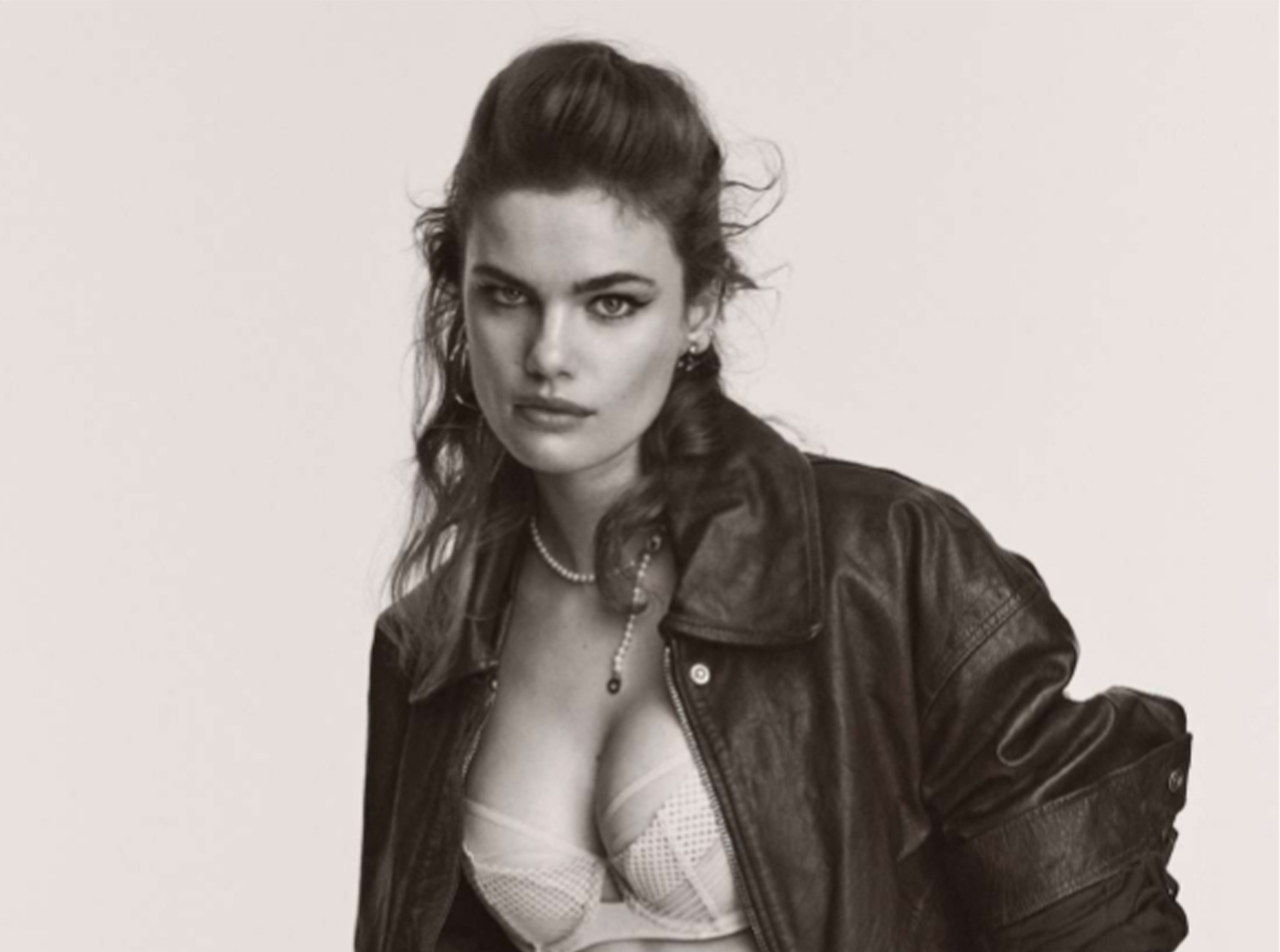 ELLE - 02.2026